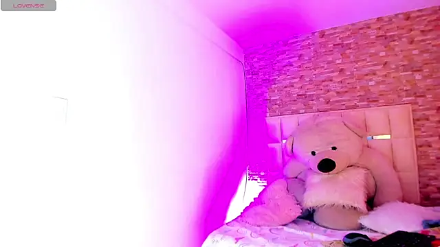 sexy girlts online show from 03-11-26, 06:30