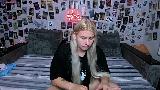 x Ulya1cutex online show from 06-29-26, 07:03