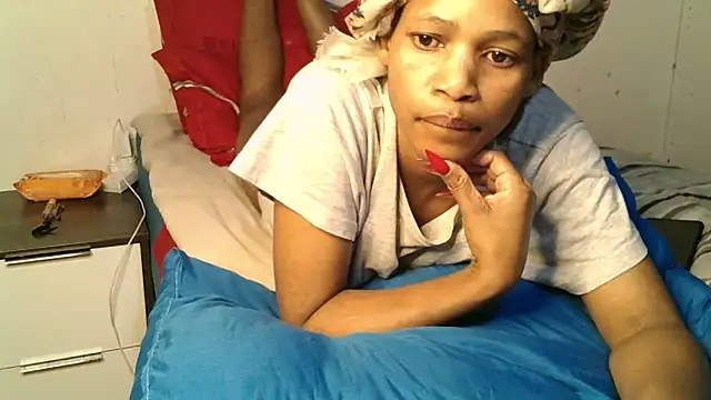 Snapshot of Mabelle_Eveline chatting on 05-24-26, 10:37 Mabelle Eveline online show from 05-24-26, 10:37