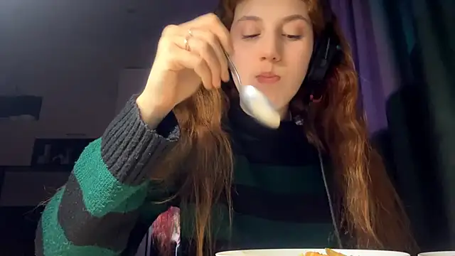 AliceCarrol online show from 03-06-26, 03:41