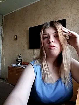 Snapshot of EvaTallor chatting on 03-12-26, 09:59 EvaTallor online show from 03-12-26, 09:59