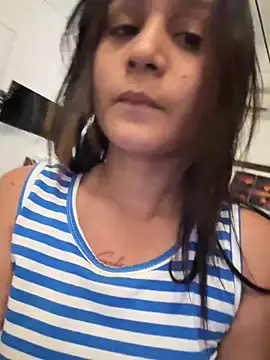 Snapshot of vinoli_01 chatting on 02-10-26, 04:55 vinoli 01 online show from 02-10-26, 04:55