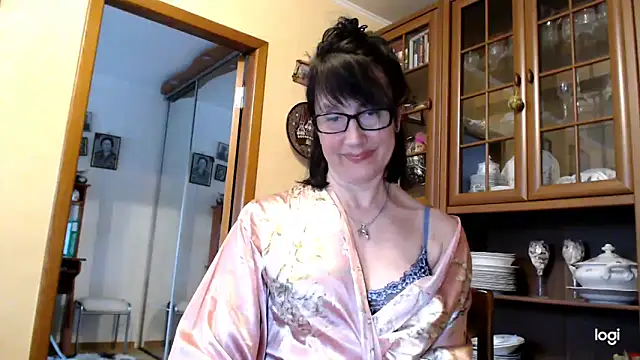 Vlastelina online show from 03-18-26, 11:57