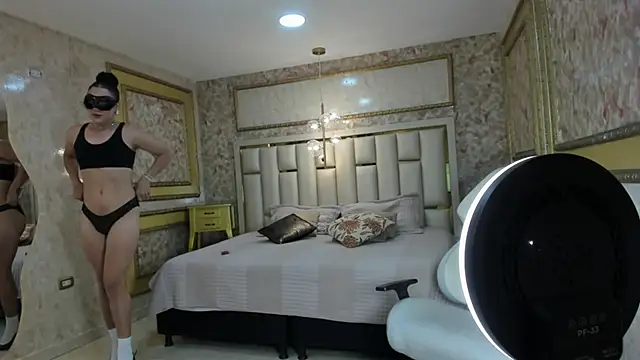 Veronica hottie online show from 02-27-26, 01:33