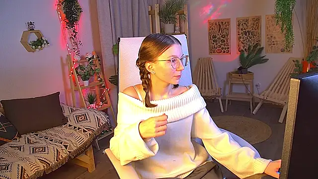 ElliFrankenweenie online show from 03-13-26, 06:20