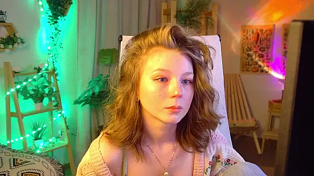 ElliFrankenweenie online show from 04-25-26, 06:05