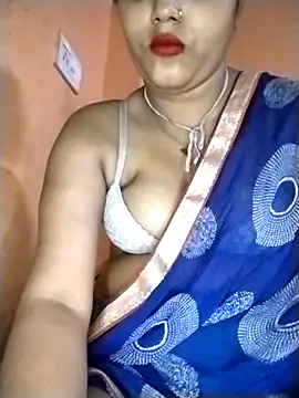 Snapshot of Nency_Love143 chatting on 04-16-26, 09:39 Nency Love143 online show from 04-16-26, 09:39