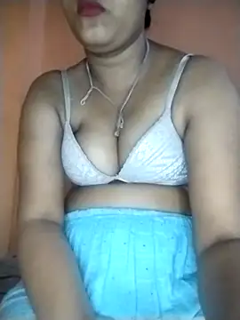 Snapshot of Nency_Love143 chatting on 05-12-26, 06:38 Nency Love143 online show from 05-12-26, 06:38