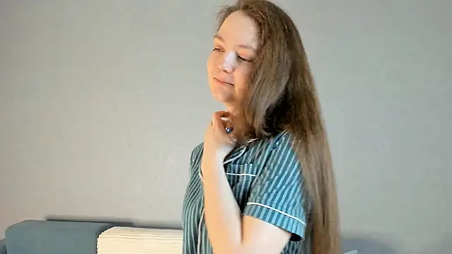 KatheyWasinger online show from 03-13-26, 01:12