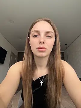  julia wonderful  online show from 02-26-26, 09:52