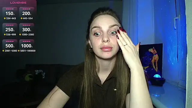  julia wonderful  online show from 02-28-26, 09:38