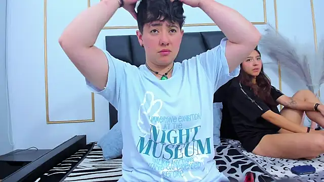 Gaia n Nix online show from 04-04-26, 04:33