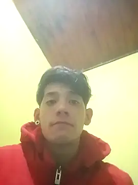 Snapshot of Brandon_Leyes chatting on 03-26-26, 01:17 Brandon Leyes online show from 03-26-26, 01:17