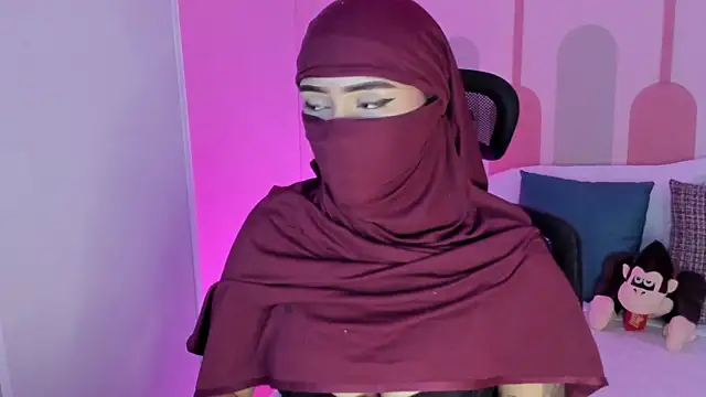 Aisha Haddad online show from 02-11-26, 03:50