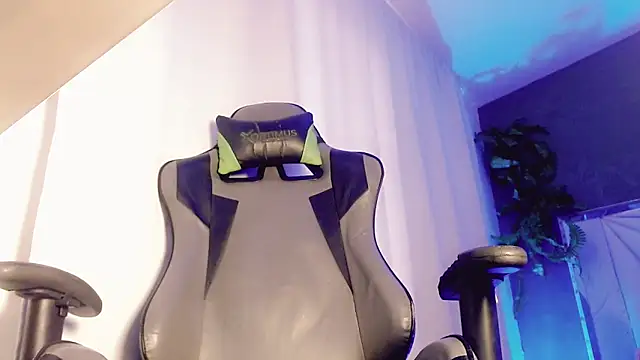 Top and bottom online show from 04-23-26, 09:06