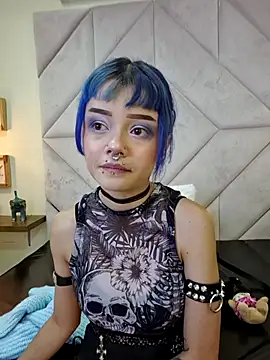 Sateh and Hikary online show from 04-18-26, 09:15