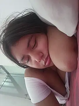 Snapshot of kandyerd chatting on 03-04-26, 03:18 kandyerd online show from 03-04-26, 03:18