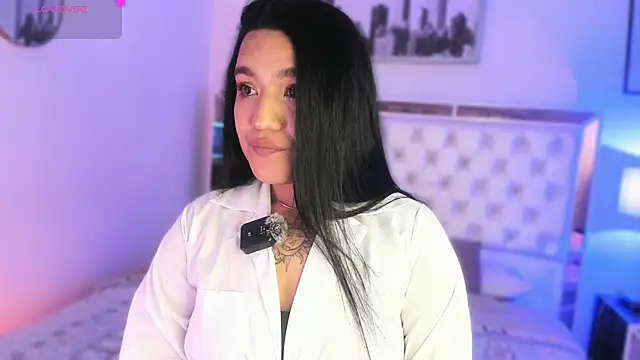 Snapshot of Valery-Dreams chatting on 03-12-26, 04:07 Valery-Dreams online show from 03-12-26, 04:07