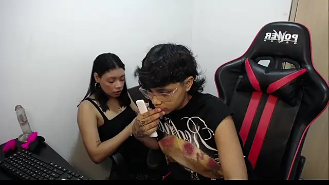 CherryGirlsXX online show from 03-01-26, 01:29