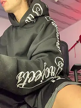 Gatito gg online show from 03-06-26, 04:20