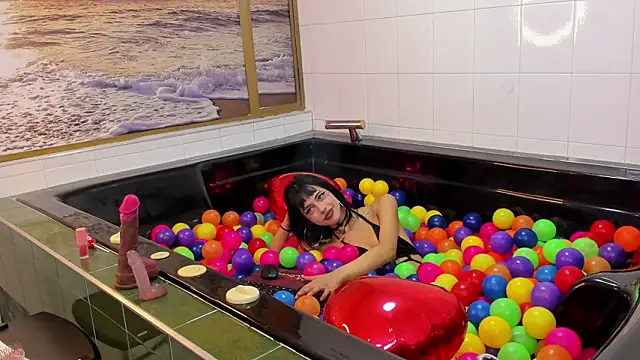 Snapshot of emma_cg chatting on 03-11-26, 07:53 emma cg online show from 03-11-26, 07:53