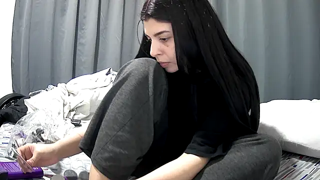 Snapshot of violetazein7 chatting on 05-03-26, 02:06 violetazein7 online show from 05-03-26, 02:06