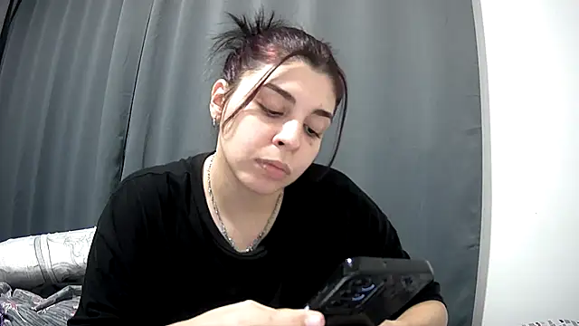 Snapshot of violetazein7 chatting on 05-15-26, 11:45 violetazein7 online show from 05-15-26, 11:45