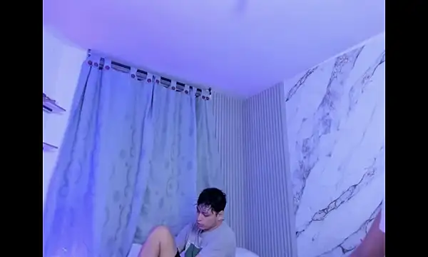 RaiderandRoxie1 online show from 02-26-26, 11:04