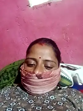 Snapshot of Pallavi_hote chatting on 03-01-26, 04:53 Pallavi hote online show from 03-01-26, 04:53