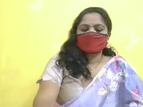 anu-reddyy online show from 03-26-26, 04:29