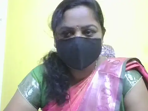 anu-reddyy online show from 04-26-26, 09:07