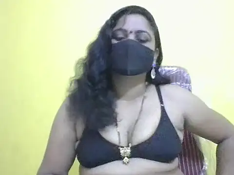 anu-reddyy online show from 04-30-26, 04:19