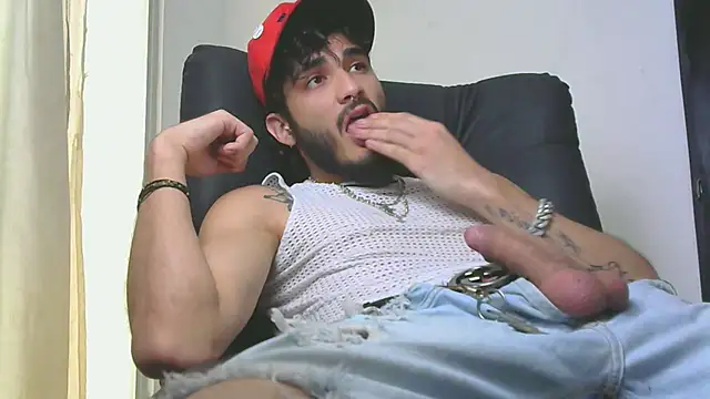 LovexJuxn8 online show from 02-14-26, 06:59