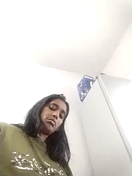 Snapshot of Baby_P chatting on 02-16-26, 04:25 Baby P online show from 02-16-26, 04:25