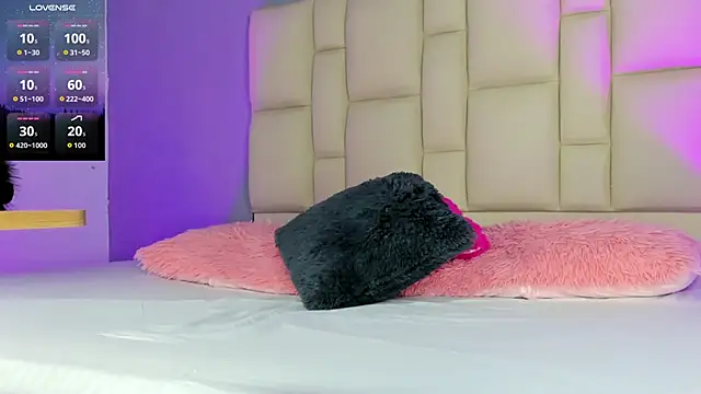 Zaphiro  Sky online show from 03-04-26, 08:42