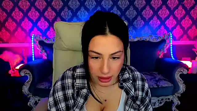 Snapshot of Twix_Ten chatting on 03-11-26, 02:56 Twix Ten online show from 03-11-26, 02:56