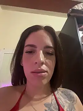 Snapshot of Larinhap chatting on 03-10-26, 10:59 Larinhap online show from 03-10-26, 10:59