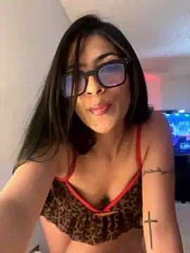 Exclusive Aurora online show from 04-12-26, 05:34