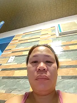 squirtshantal online show from 09-11-25, 09:48