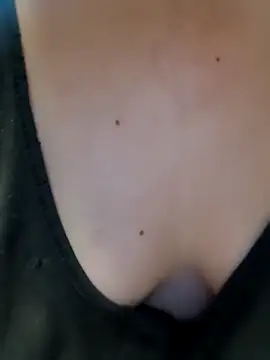 squirtshantal online show from 11-25-25, 10:10