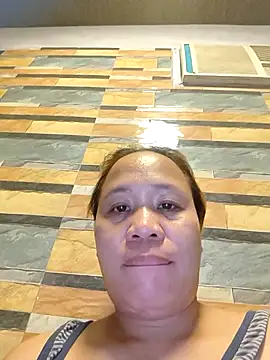 squirtshantal online show from 02-22-26, 12:26