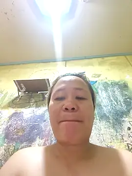 squirtshantal online show from 03-08-26, 03:32