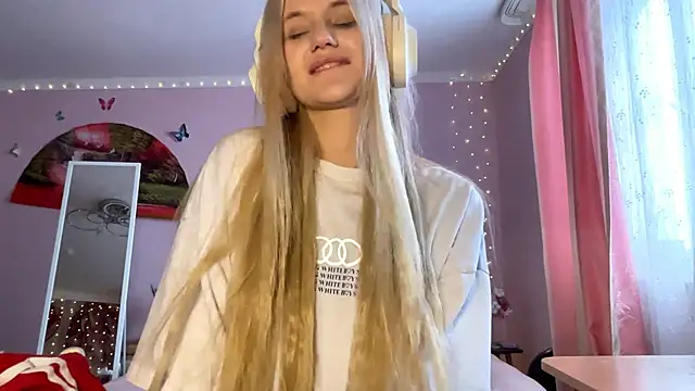 MelissaZaria online show from 02-15-26, 07:51