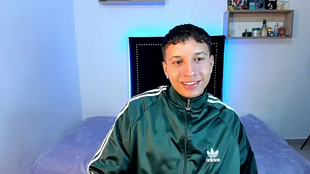 Snapshot of Jhony_rayder chatting on 02-14-26, 01:35 Jhony rayder online show from 02-14-26, 01:35