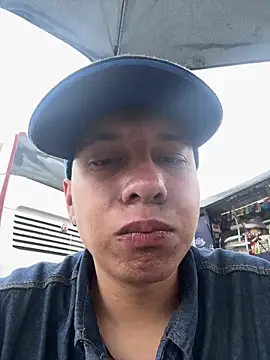 Snapshot of Jhony_rayder chatting on 02-14-26, 03:53 Jhony rayder online show from 02-14-26, 03:53