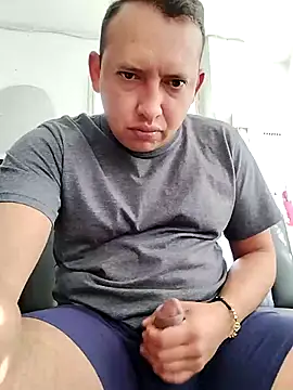 Snapshot of Hachi28 chatting on 03-01-26, 01:02 Hachi28 online show from 03-01-26, 01:02