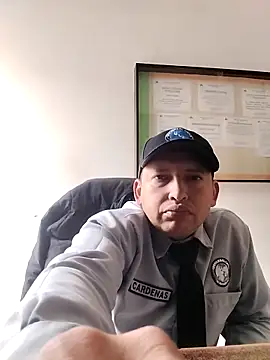 Snapshot of Hachi28 chatting on 03-11-26, 05:19 Hachi28 online show from 03-11-26, 05:19