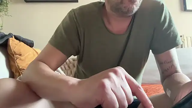 postman592 online show from 04-28-26, 05:40