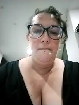  Saraqueen online show from 04-12-26, 03:44