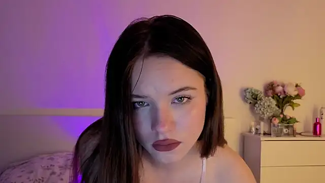 SirenBeatrice online show from 04-28-26, 09:03